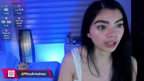 Snapshot of missariadnaa chatting on April 2026 12:00:02 PM Ariadna Ruiz online show from April 2026 12:00:02 PM