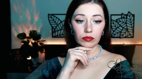 Snapshot of missbeverlymills chatting on January 2025 08:55:01 PM The divine Beverly online show from January 2025 08:55:01 PM