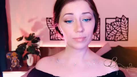 Snapshot of missbeverlymills chatting on March 2025 12:52:02 PM The divine Beverly online show from March 2025 12:52:02 PM