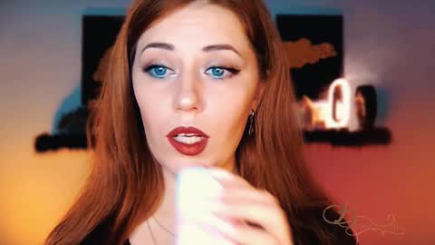 Snapshot of missbeverlymills chatting on November 2025 03:23:01 AM The divine Beverly online show from November 2025 03:23:01 AM