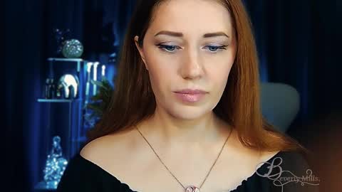 Snapshot of missbeverlymills chatting on April 2026 01:16:01 PM The divine Beverly online show from April 2026 01:16:01 PM