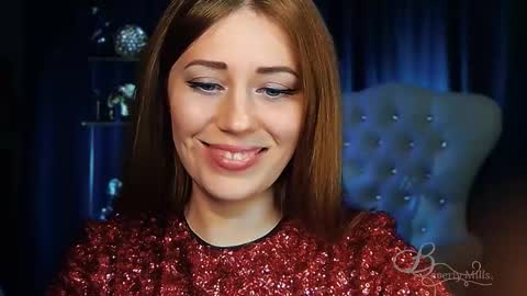 Snapshot of missbeverlymills chatting on April 2026 10:10:02 PM The divine Beverly online show from April 2026 10:10:02 PM