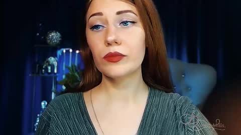 Snapshot of missbeverlymills chatting on April 2026 02:32:02 PM The divine Beverly online show from April 2026 02:32:02 PM