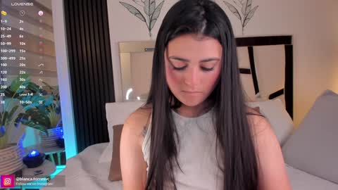 Snapshot of missbianca1 chatting on January 2025 11:24:01 PM Bianca Torres online show from January 2025 11:24:01 PM