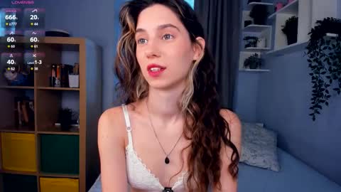 Shelley online show from December 2025 07:46:02 AM