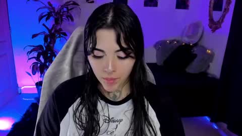 Snapshot of misscharlottte_18 chatting on January 2025 05:26:02 AM Missy Charlottte.  Hey remember to give me a thumbs up ty online show from January 2025 05:26:02 AM