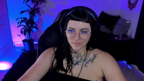 Snapshot of misscharlottte_18 chatting on January 2025 10:22:02 AM Missy Charlottte.  Hey remember to give me a thumbs up ty online show from January 2025 10:22:02 AM