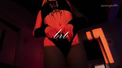 Snapshot of misschloe__ chatting on January 2025 03:06:02 AM Chloe freelance model Please your thumbs up are important online show from January 2025 03:06:02 AM