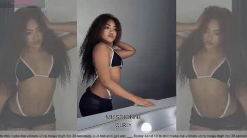 Snapshot of missdionne__curly chatting on October 2025 11:18:02 AM DIONNE online show from October 2025 11:18:02 AM