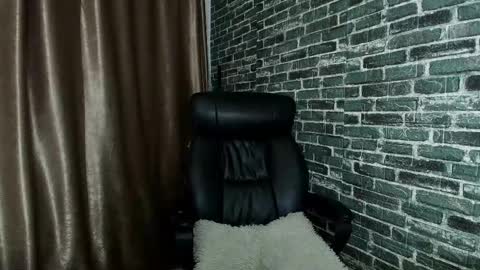 Miss online show from December 2025 12:50:02 AM