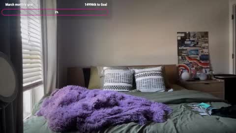 Snapshot of missemmbeex chatting on March 2026 04:13:01 PM missemmbeex online show from March 2026 04:13:01 PM