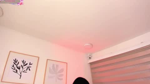 Julieta Arboleda   but i like call me esme online show from March 2026 10:16:01 PM