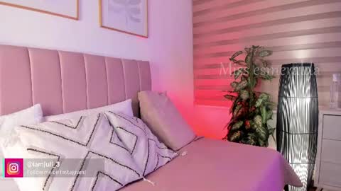 Julieta Arboleda   but i like call me esme online show from July 2026 11:07:01 PM