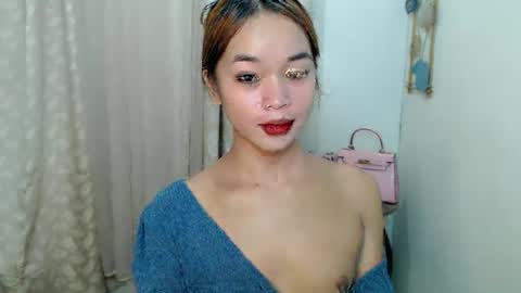 Snapshot of missfantasia chatting on April 2026 06:14:01 AM missfantasia online show from April 2026 06:14:01 AM