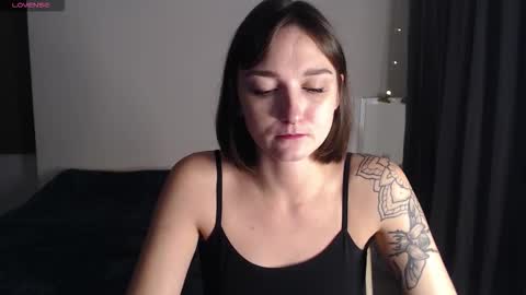 missfiti online show from October 2025 03:14:01 PM