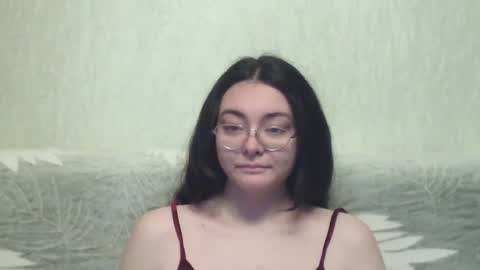 Snapshot of missis_mona chatting on January 2025 12:56:01 PM missis mona online show from January 2025 12:56:01 PM