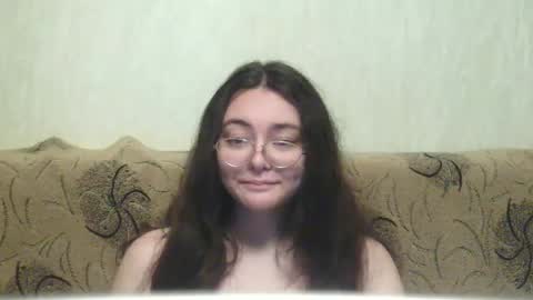 Snapshot of missis_mona chatting on January 2025 08:15:02 PM missis mona online show from January 2025 08:15:02 PM