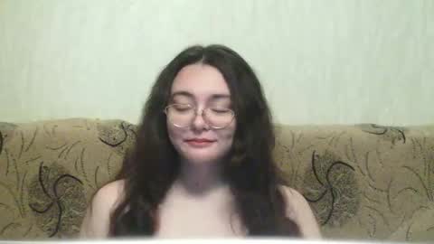 Snapshot of missis_mona chatting on January 2025 12:42:02 AM missis mona online show from January 2025 12:42:02 AM