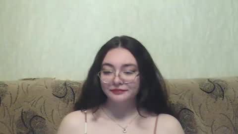 Snapshot of missis_mona chatting on January 2025 12:06:01 AM missis mona online show from January 2025 12:06:01 AM