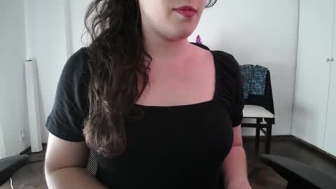 Ivana online show from January 2025 07:38:01 PM