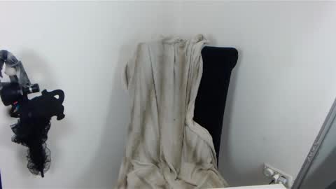 Snapshot of missjenny7 chatting on December 2024 05:04:01 PM MissJenny7 online show from December 2024 05:04:01 PM