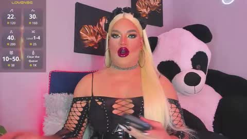 kassandra lazcano online show from September 2025 01:18:02 AM