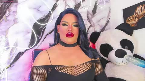 kassandra lazcano online show from May 2026 01:03:01 AM
