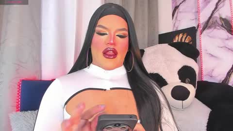 kassandra lazcano online show from June 2026 11:27:02 PM