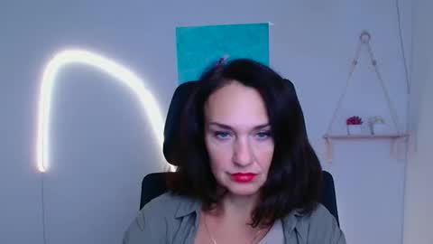 Snapshot of misskristyyy chatting on December 2025 12:22:02 PM Christina online show from December 2025 12:22:02 PM