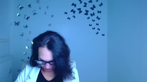 Snapshot of misskristyyy chatting on January 2026 12:20:01 PM Christina online show from January 2026 12:20:01 PM