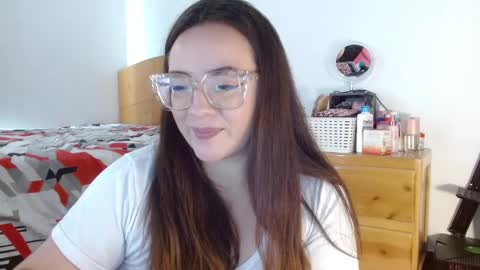 Snapshot of misslady__eva chatting on February 2025 02:24:01 PM eva online show from February 2025 02:24:01 PM