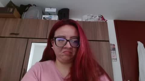 Snapshot of misslady__eva chatting on July 2026 02:02:01 PM eva online show from July 2026 02:02:01 PM