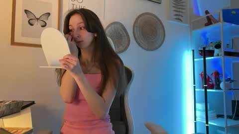 Snapshot of misslalii chatting on March 2026 06:56:02 PM misslalii online show from March 2026 06:56:02 PM
