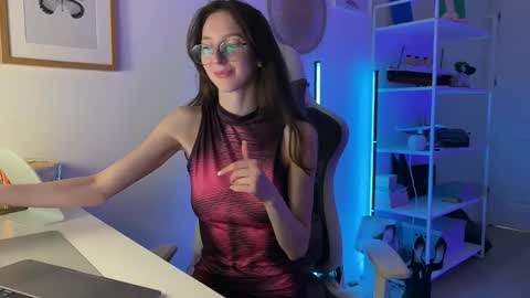 Snapshot of misslalii chatting on April 2026 07:49:01 PM misslalii online show from April 2026 07:49:01 PM