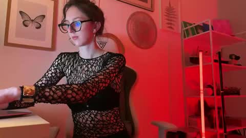 Snapshot of misslalii chatting on May 2026 08:38:01 PM misslalii online show from May 2026 08:38:01 PM
