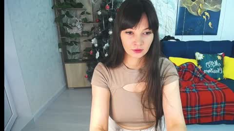 MissLaura online show from January 2025 08:11:01 AM