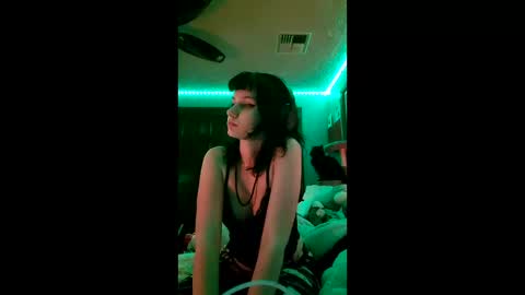 Snapshot of missmacabre666 chatting on February 2026 07:28:01 AM missmacabre666 online show from February 2026 07:28:01 AM