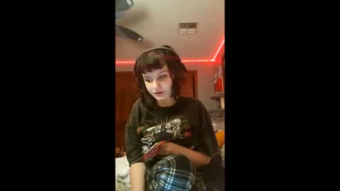Snapshot of missmacabre666 chatting on February 2026 08:46:01 AM missmacabre666 online show from February 2026 08:46:01 AM