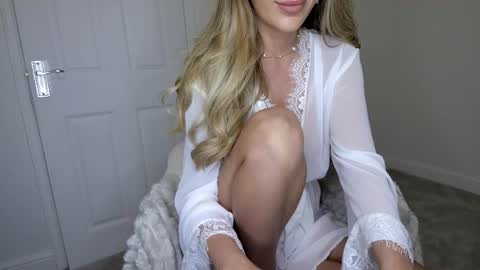 Snapshot of missmadisonmae chatting on October 2025 01:46:01 AM Miss Madison Mae online show from October 2025 01:46:01 AM