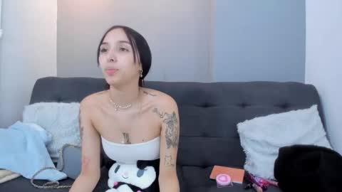 Snapshot of missmelody_jk chatting on November 2025 03:36:01 PM Miss Melody online show from November 2025 03:36:01 PM