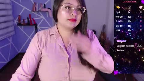 Miia online show from January 2025 03:07:01 PM