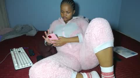 Snapshot of missmimmi69 chatting on April 2026 06:24:02 PM mimmi online show from April 2026 06:24:02 PM