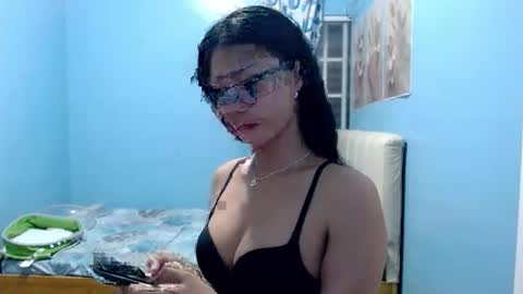 Snapshot of missminervaa chatting on April 2026 07:07:02 PM missminervaa online show from April 2026 07:07:02 PM