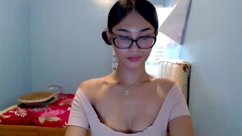 Snapshot of missminervaa chatting on June 2026 07:00:01 AM missminervaa online show from June 2026 07:00:01 AM