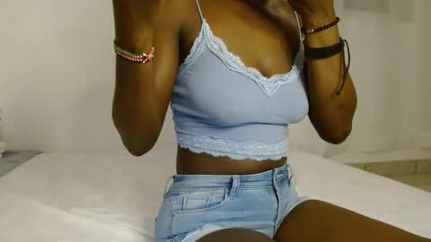 sexy online show from February 2026 05:27:02 PM