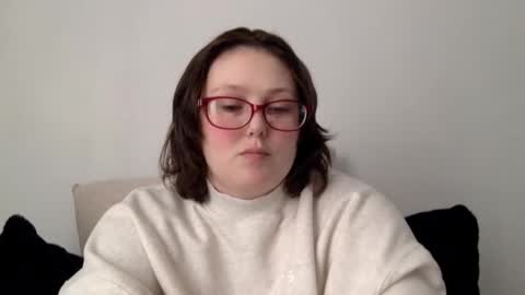 Snapshot of missmistressmal chatting on March 2026 04:00:01 PM missmistressmal online show from March 2026 04:00:01 PM