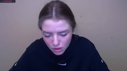 Snapshot of missoliviaa_ chatting on February 2025 10:47:02 AM Olivia online show from February 2025 10:47:02 AM