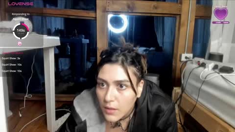 Snapshot of misspink152015 chatting on January 2025 02:43:02 AM sarah online show from January 2025 02:43:02 AM