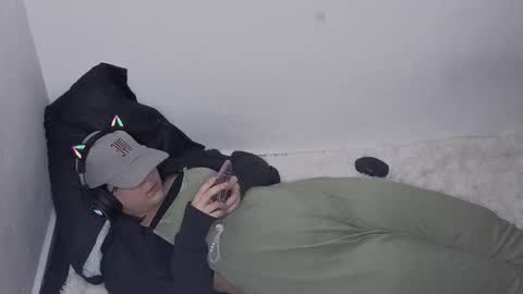 sarah online show from April 2026 11:57:01 PM