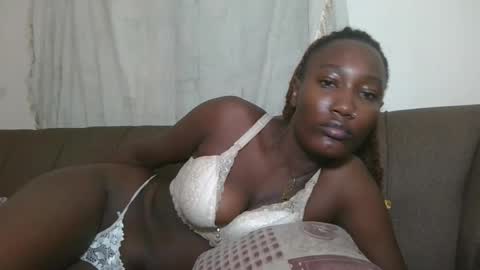 pretty gal online show from September 2025 10:59:01 AM